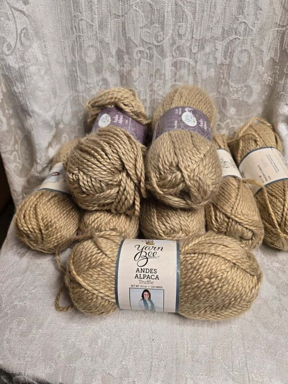Yarn Bee Alpaca